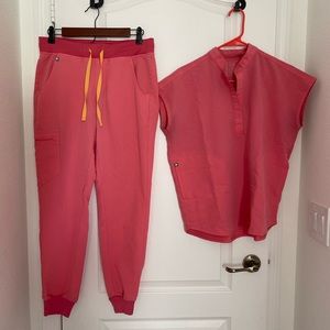 Neon Pink Figs Scrubs Set size small